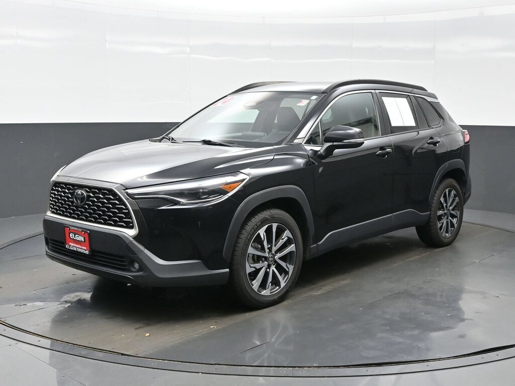 Used 2024 Toyota Corolla Cross XLE SUV