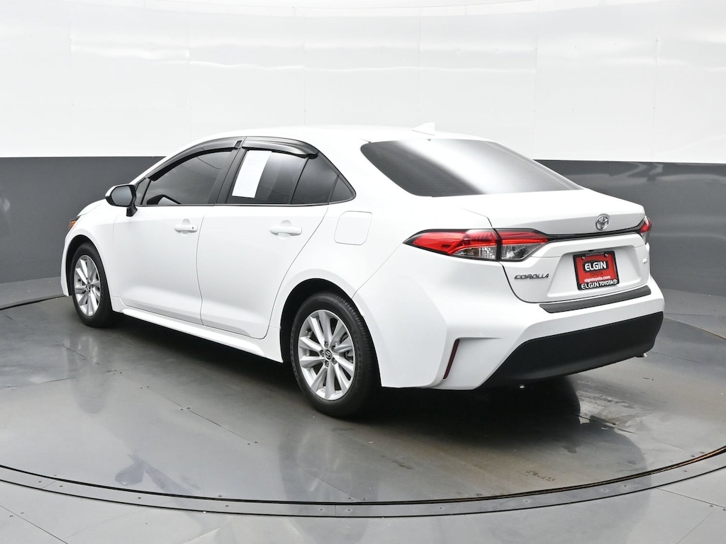 Used 2026 Toyota Corolla LE Sedan