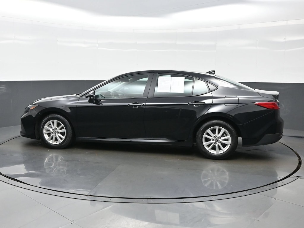 Used 2025 Toyota Camry LE Car