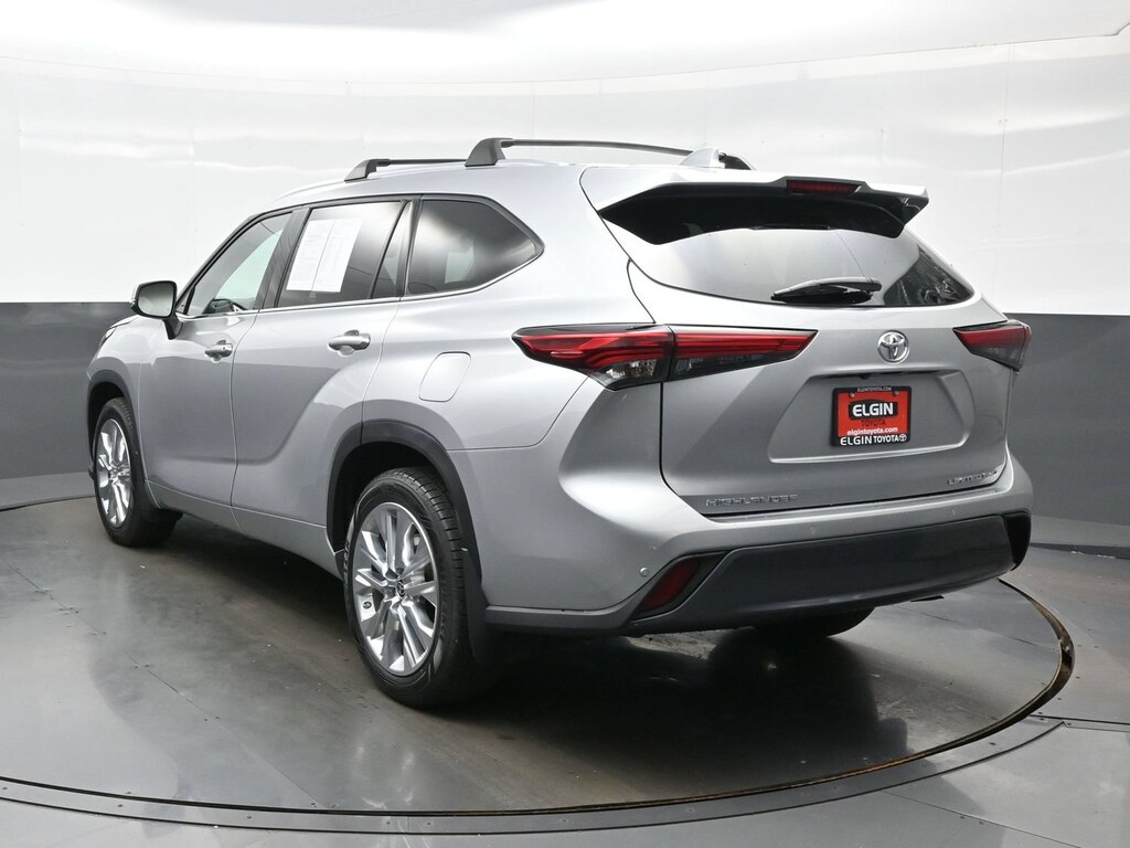 Used 2023 Toyota Highlander Limited SUV