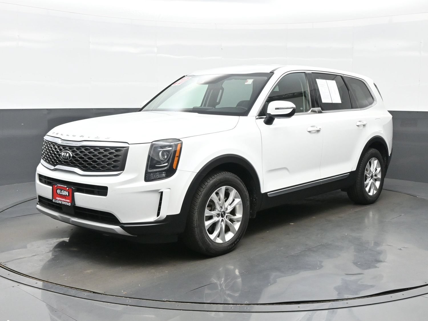 Used 2020 Kia Telluride LX with VIN 5XYP2DHC0LG008998 for sale in Streamwood, IL