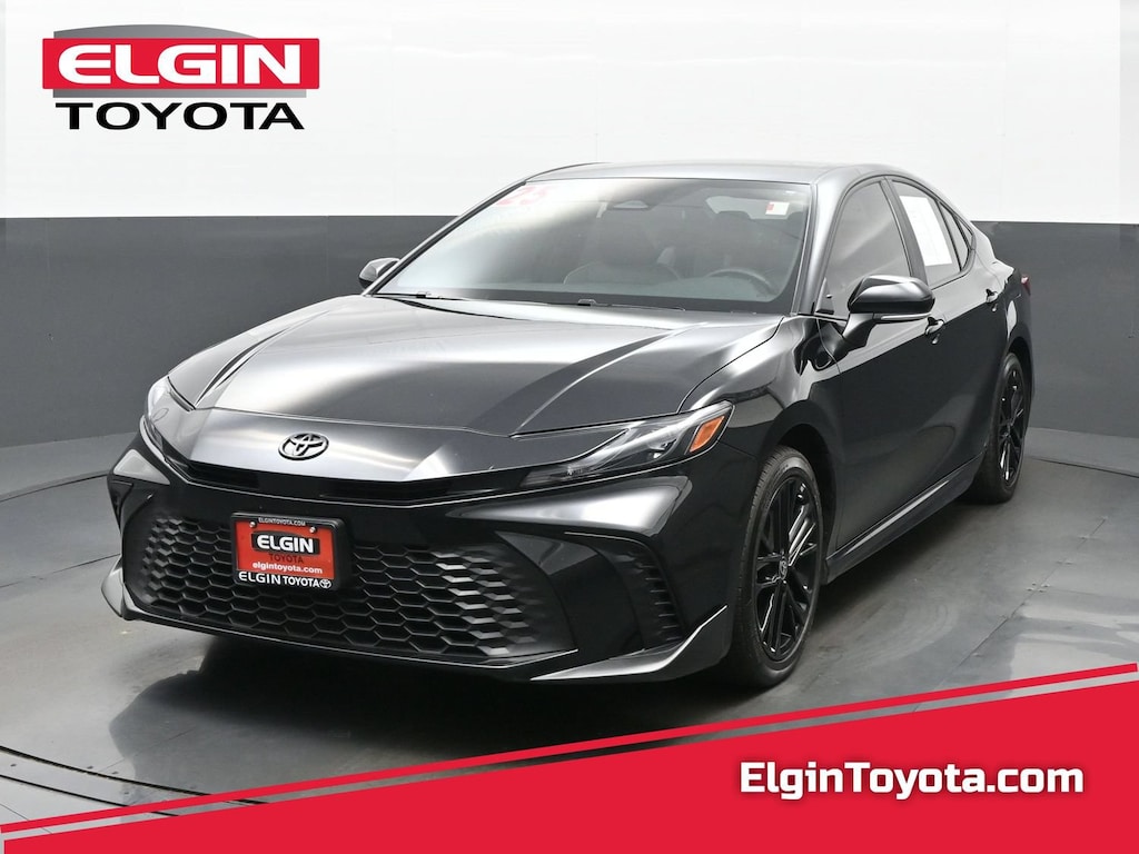 Used 2025 Toyota Camry SE Car