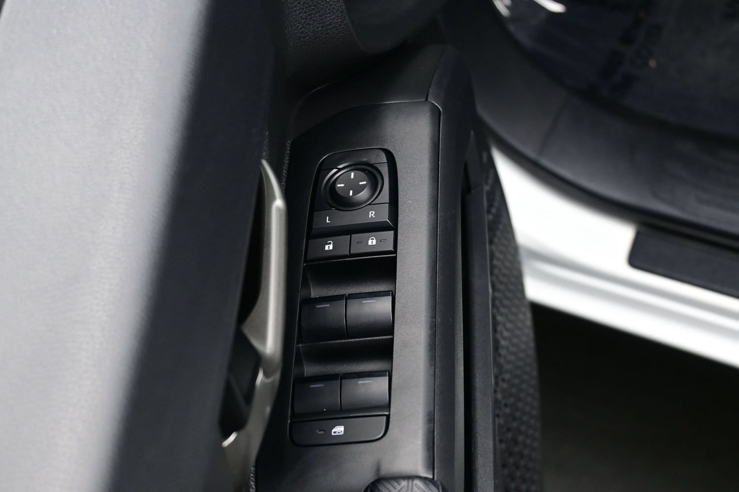 2024 Toyota Tacoma TRD Off Road - Photo 10