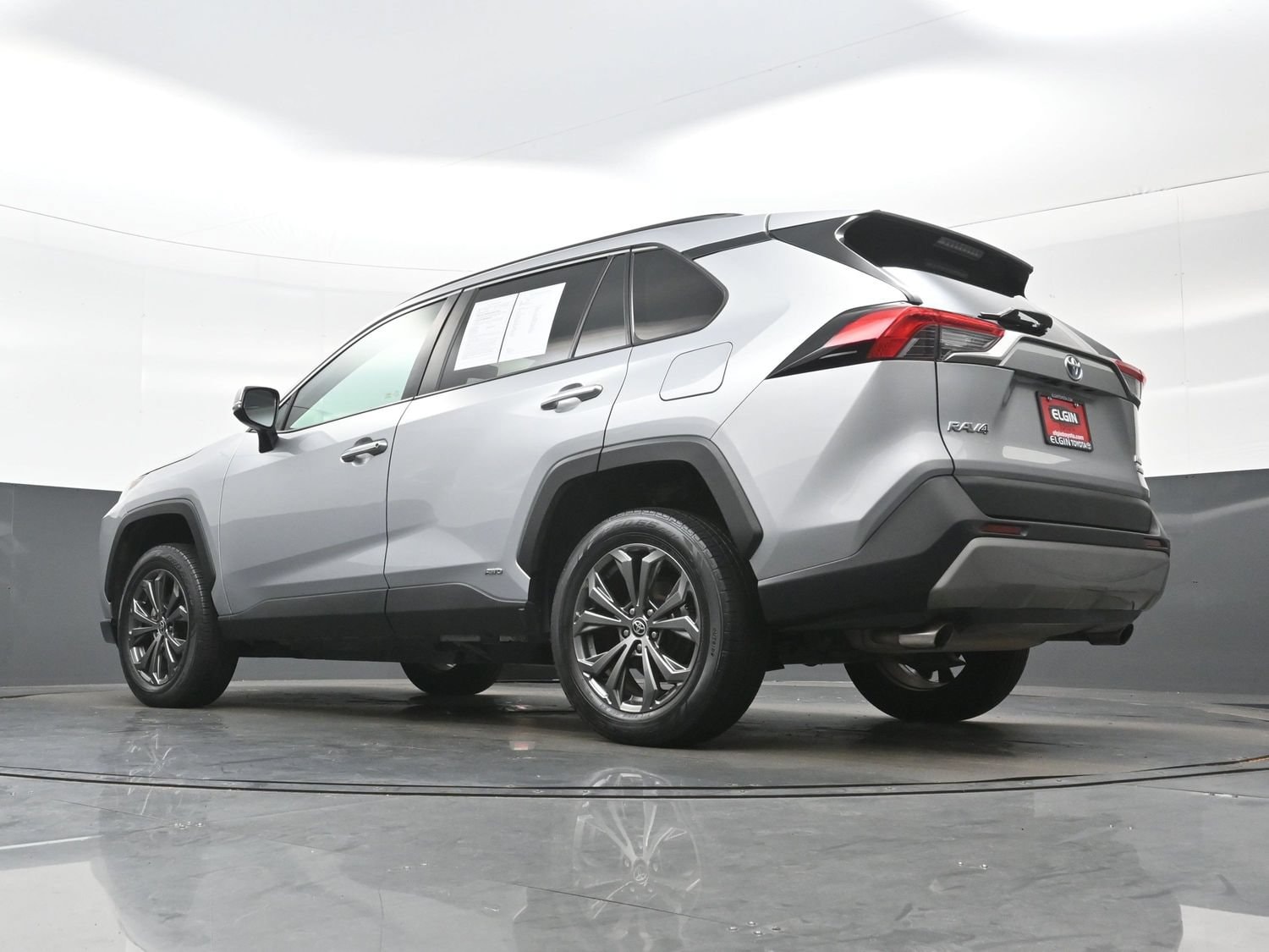 2023 Toyota RAV4 Limited - Photo 31