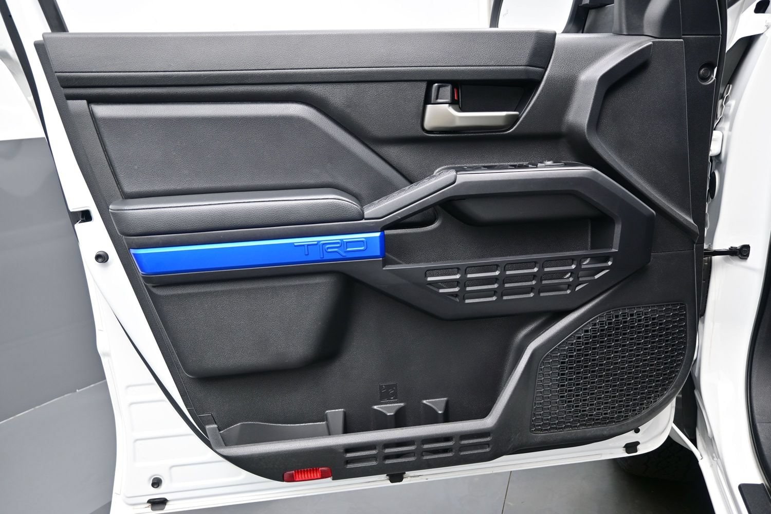 2024 Toyota Tacoma TRD Off Road - Photo 9