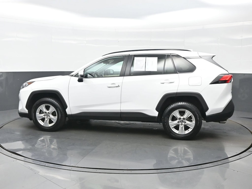 Used 2021 Toyota RAV4 XLE Sport Utility