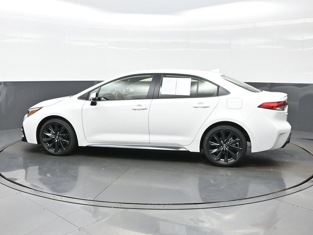 Used 2026 Toyota Corolla Hybrid SE Sedan