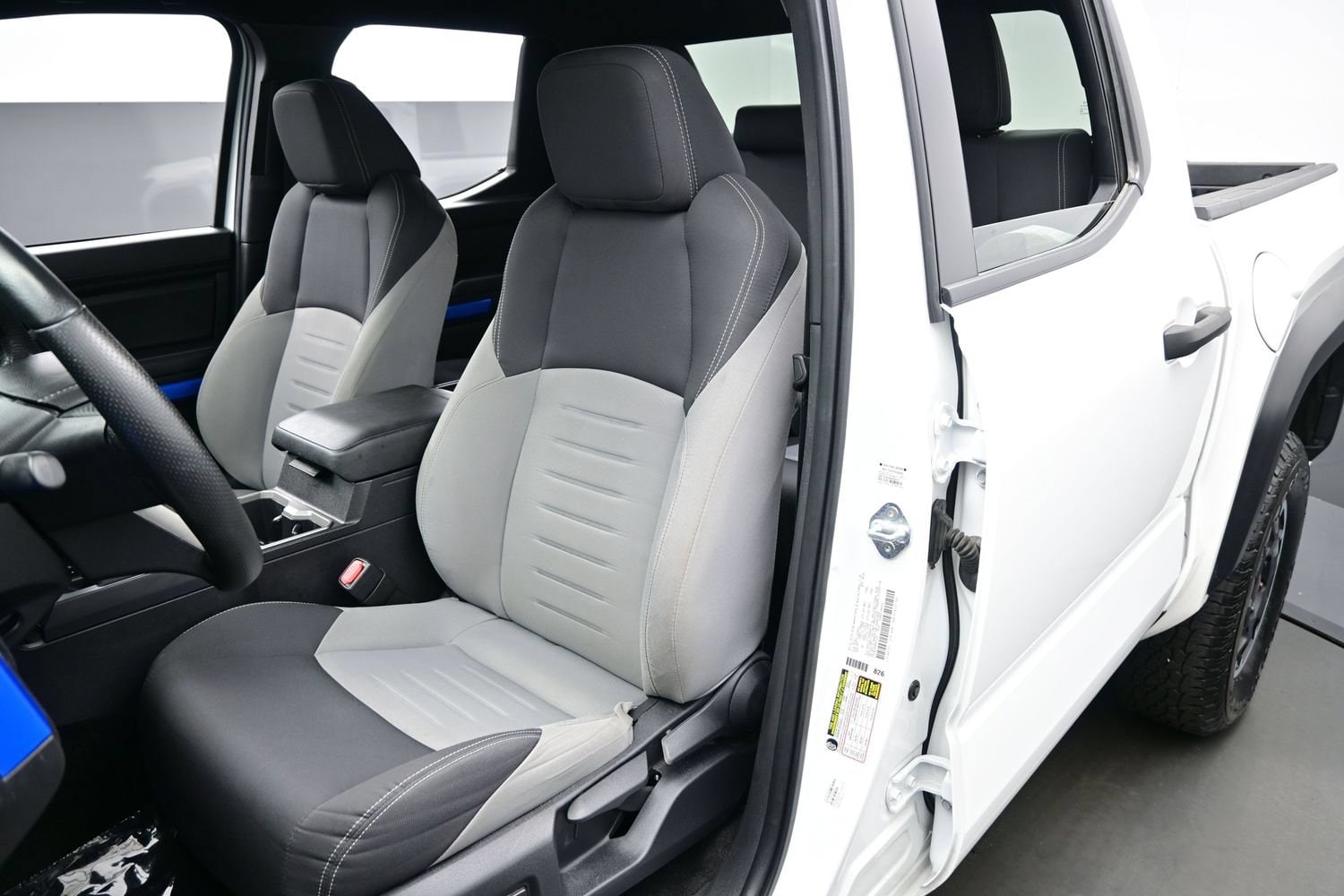 2024 Toyota Tacoma TRD Off Road - Photo 11