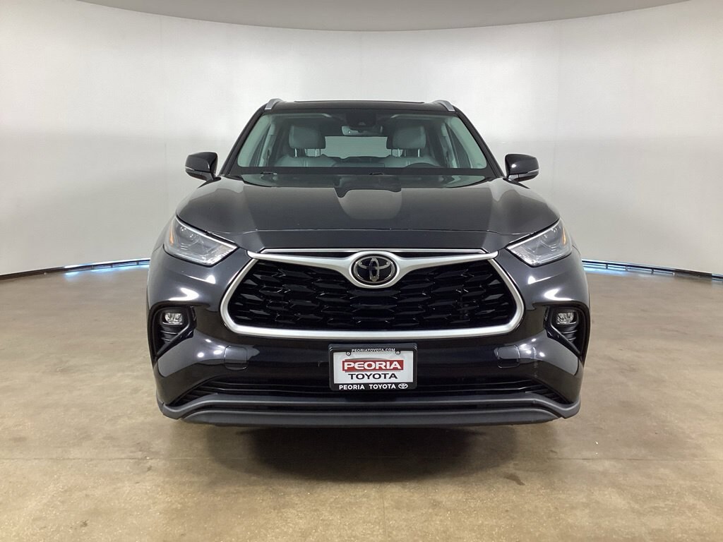 Used 2022 Toyota Highlander XLE SUV