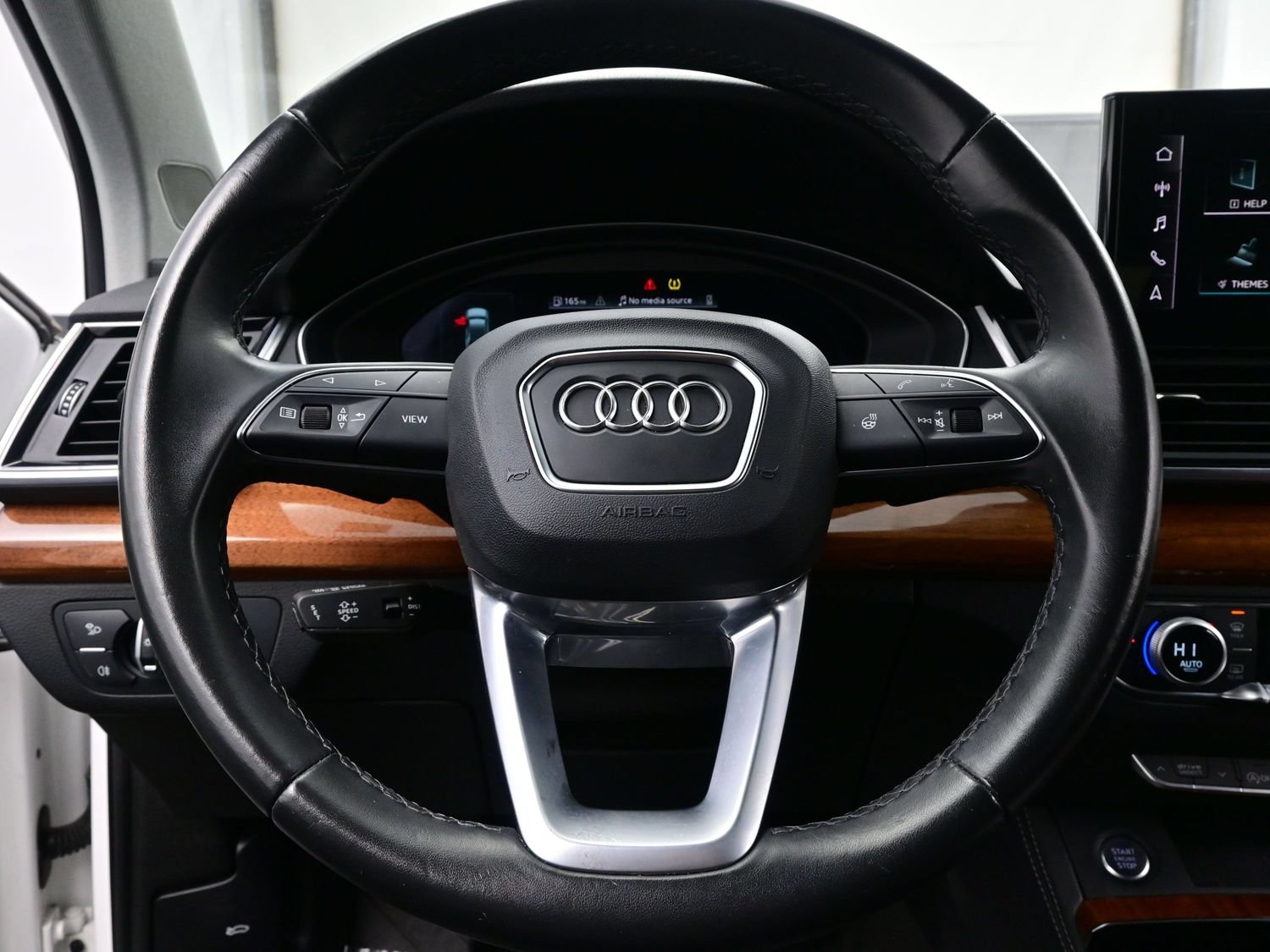 2023 Audi Q5 Premium Plus - Photo 25