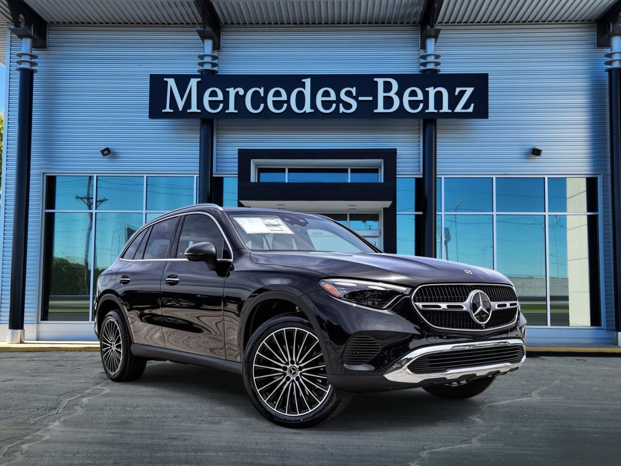 2026 Mercedes-Benz GLC 300 4MATIC SUV