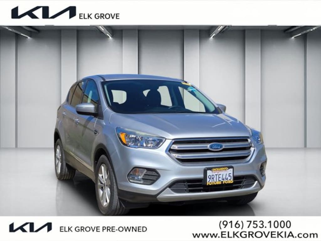 Used 2017 Ford Escape SE SUV