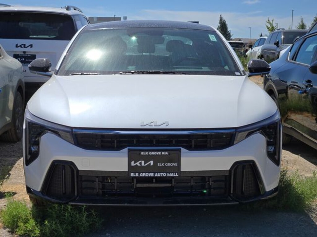 New 2026 Kia K4 GT-Line Sedan