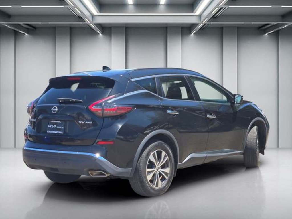 Used 2023 Nissan Murano SV SUV