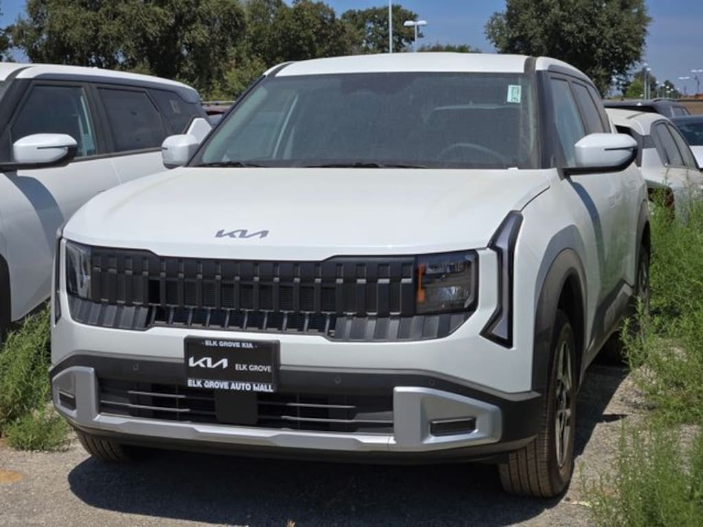 New 2027 Kia Seltos LX SUV