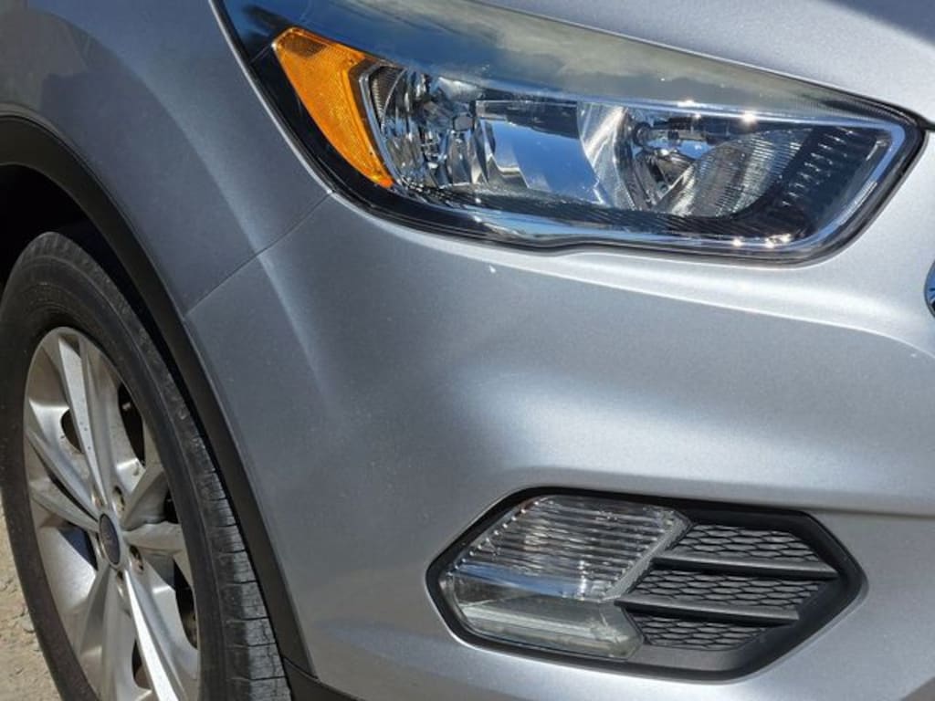 Used 2017 Ford Escape SE SUV
