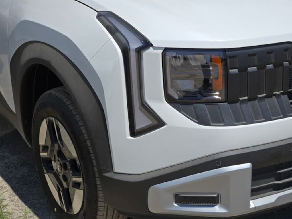 New 2027 Kia Seltos LX SUV