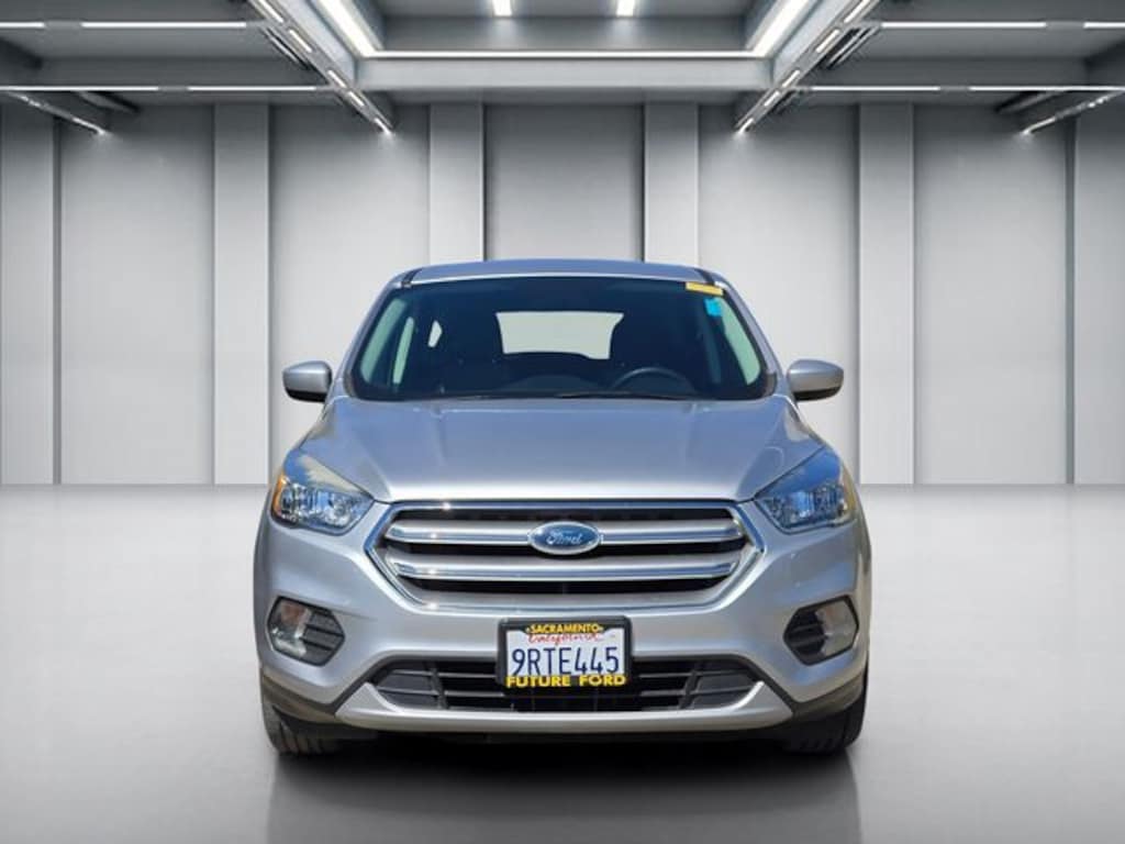 Used 2017 Ford Escape SE SUV