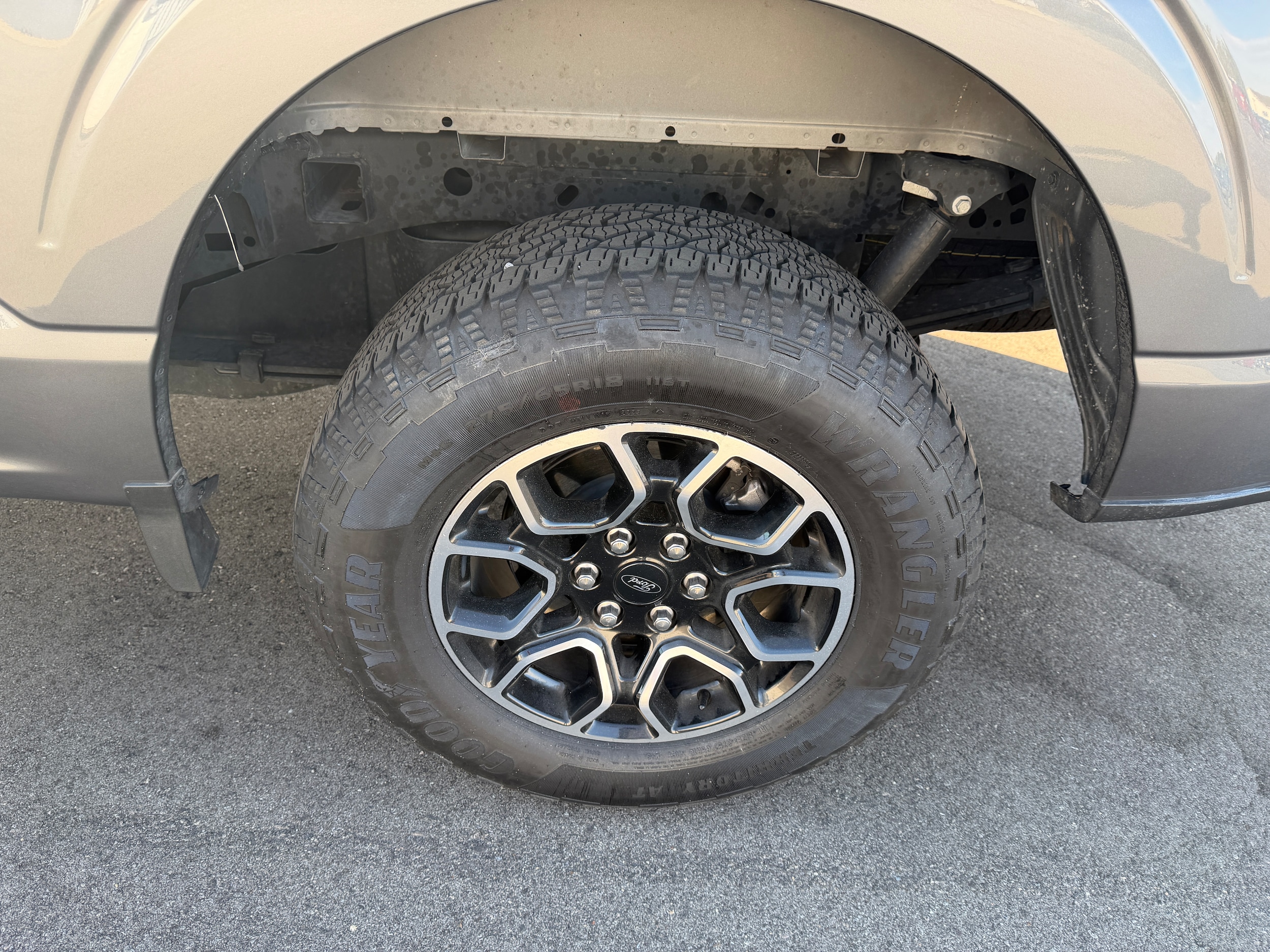 2023 Ford F-150 XLT - Photo 16