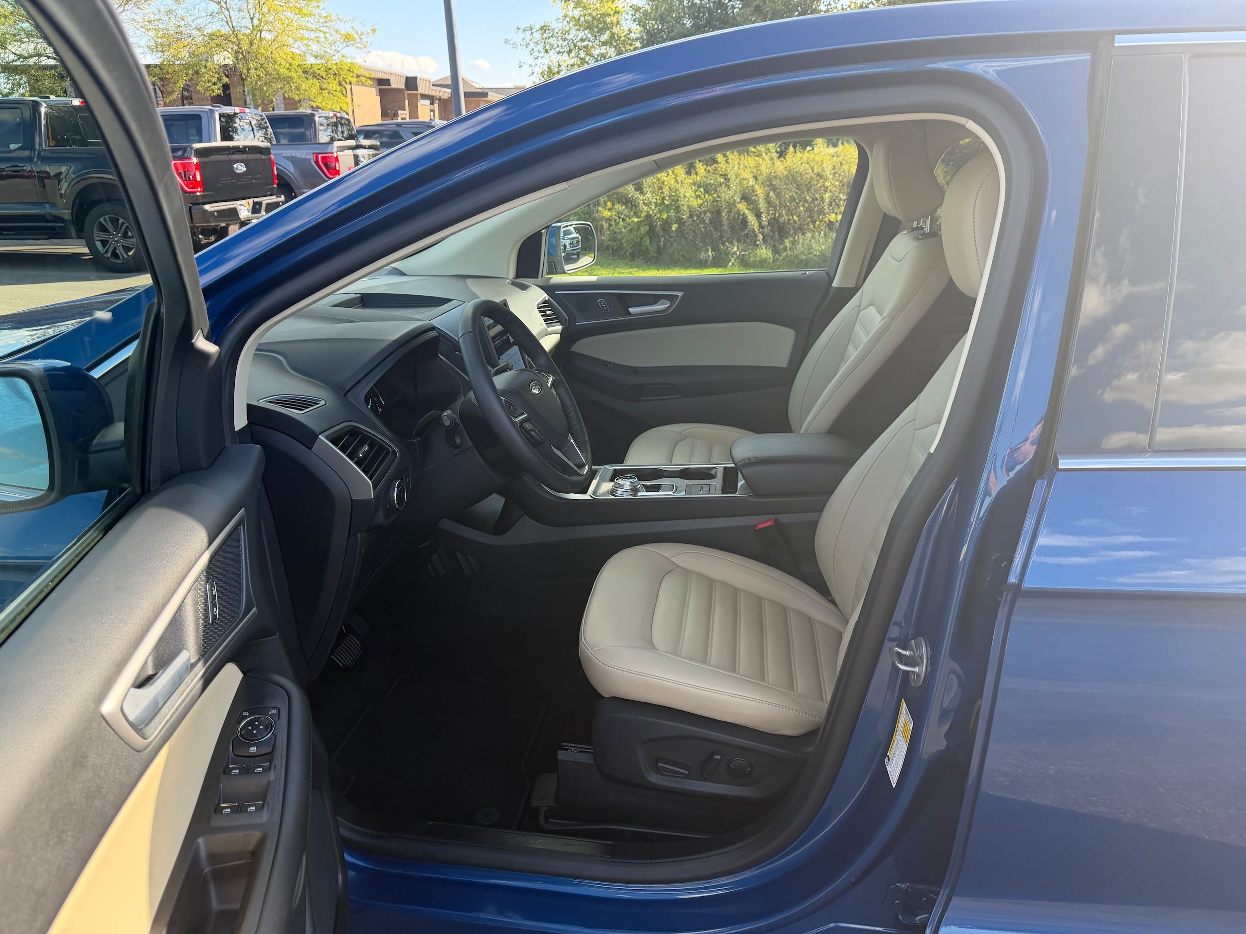 2024 Ford Edge SEL - Photo 10