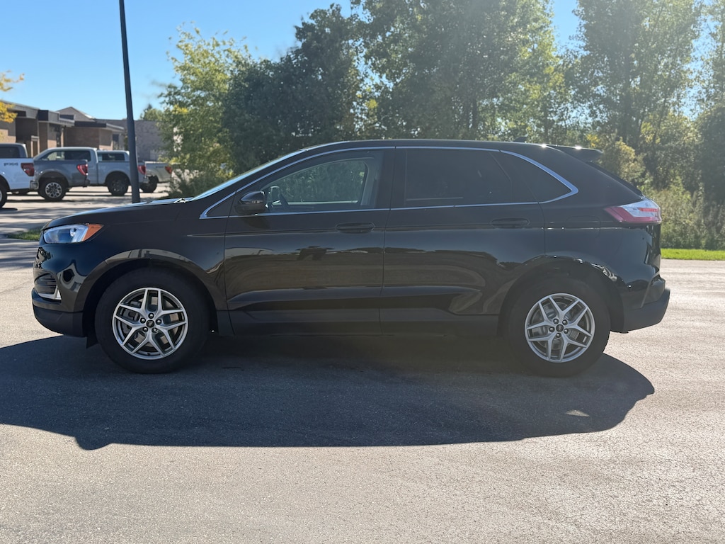 Certified 2024 Ford Edge SEL WAGON
