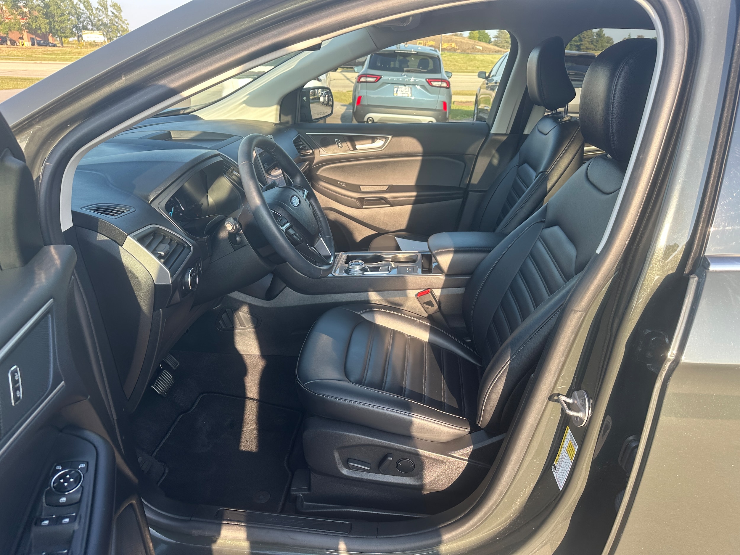 2024 Ford Edge SEL - Photo 14