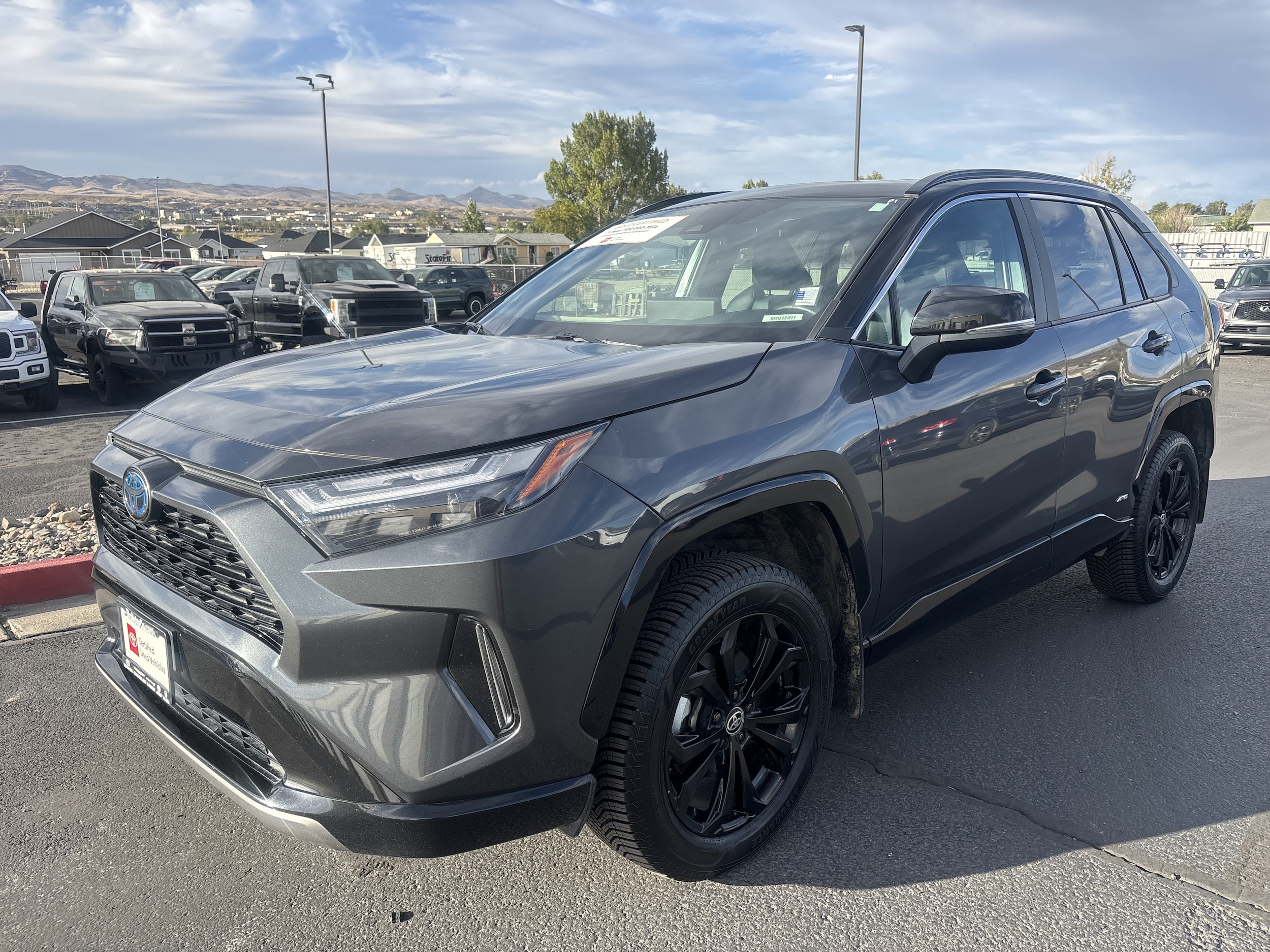 2023 Toyota RAV4 XSE
