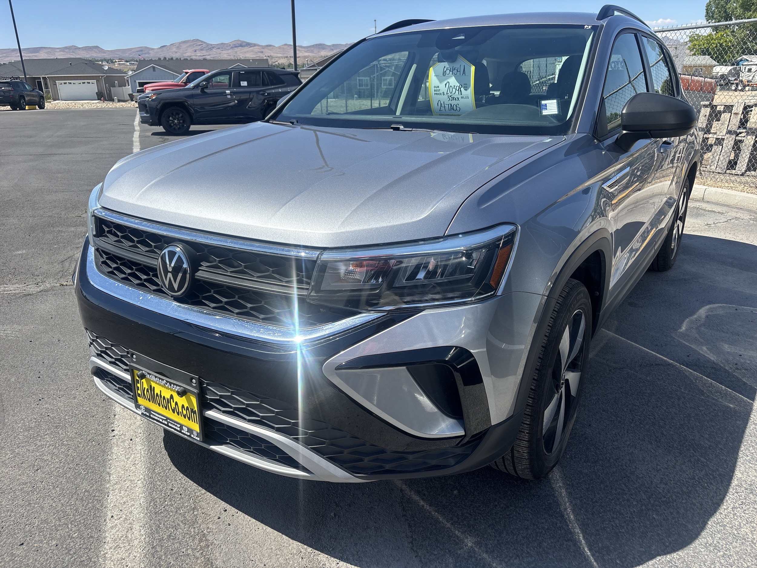2024 Volkswagen Taos