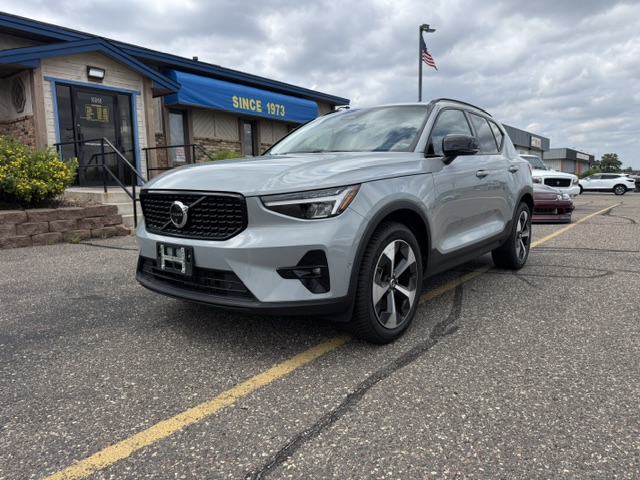  Volvo XC40