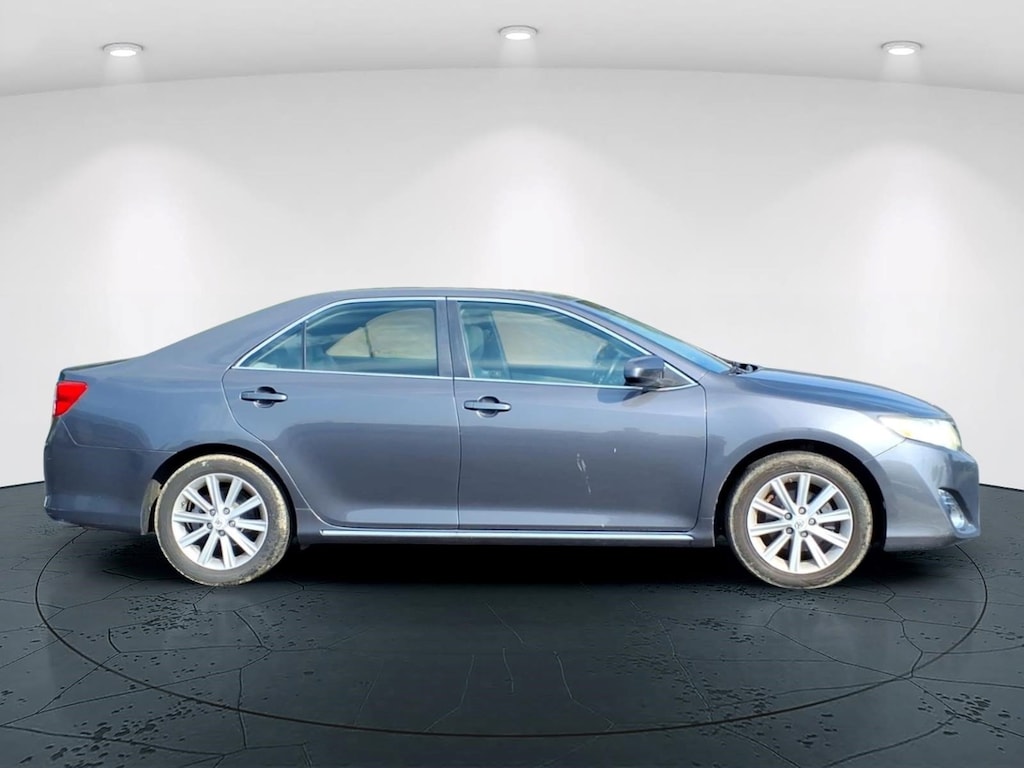 Used 2012 Toyota Camry XLE Sedan