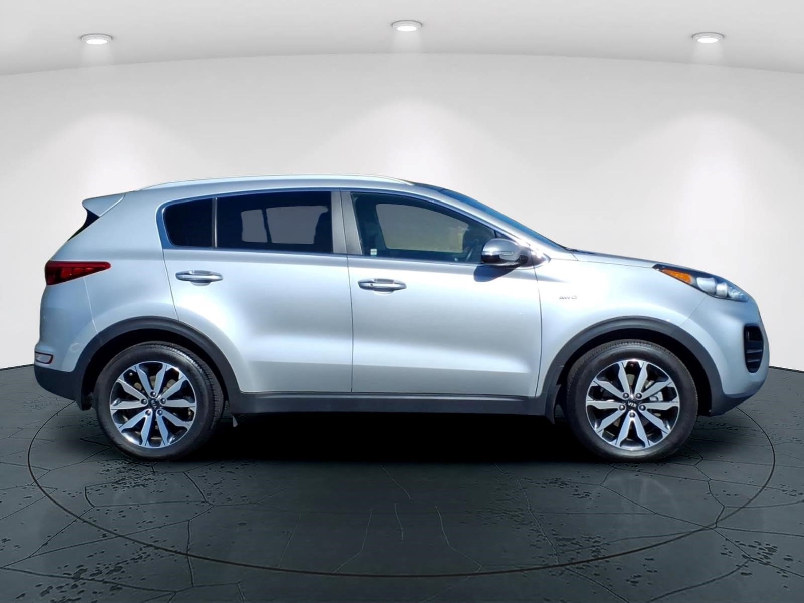 Used 2017 Kia Sportage EX SUV