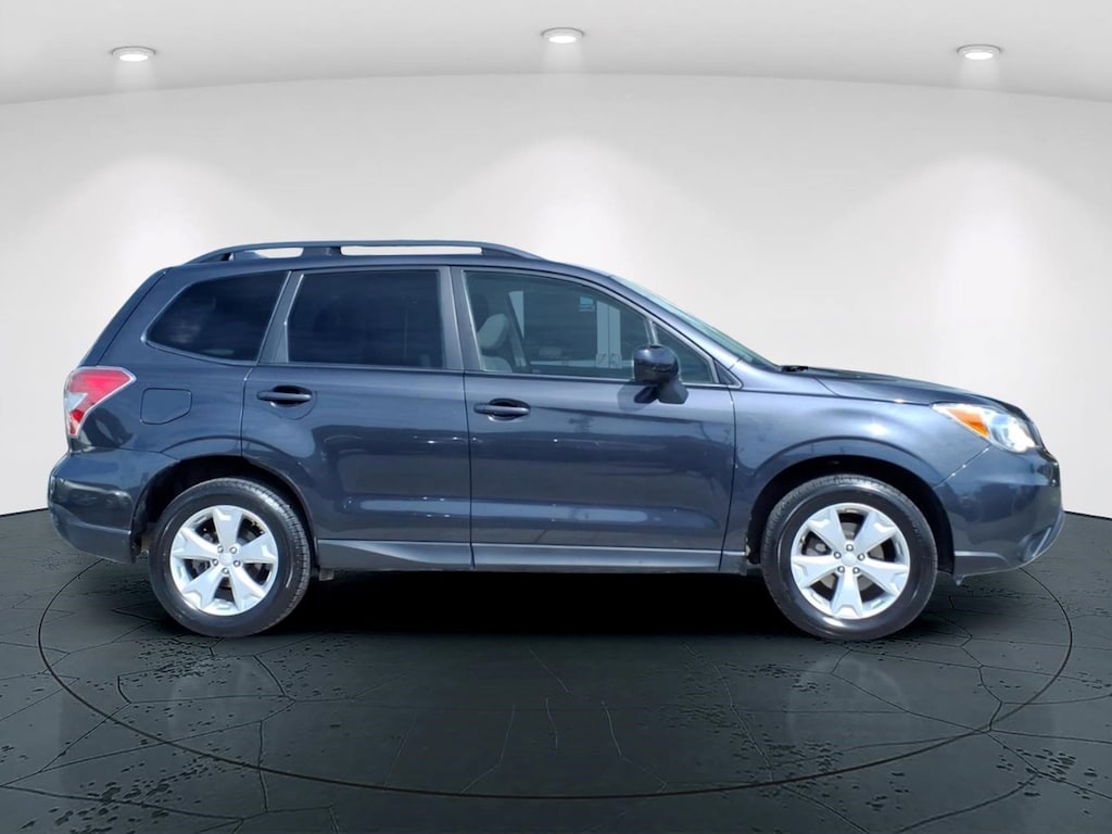 Used 2016 Subaru Forester 2.5i Premium SUV