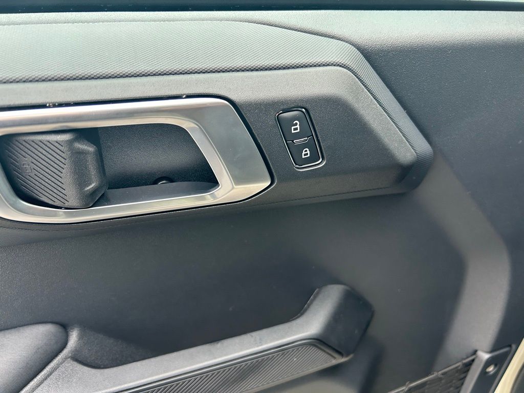 2025 Ford Bronco 4-Door Big Bend - Photo 18