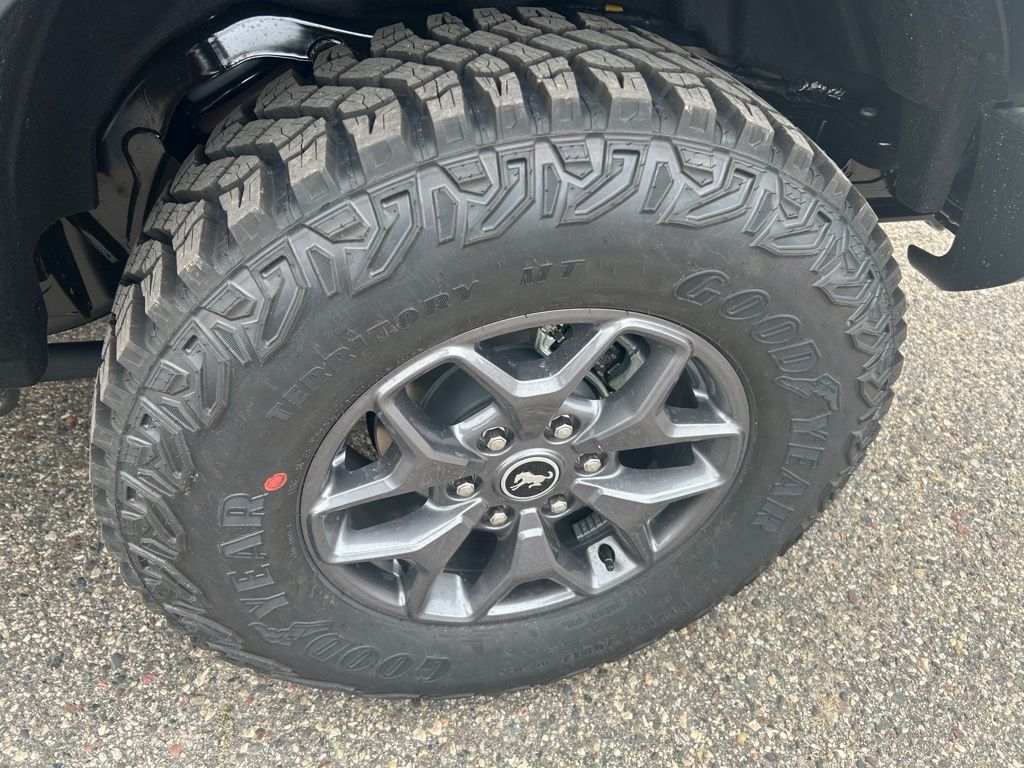 2025 Ford Bronco 4-Door Badlands - Photo 9
