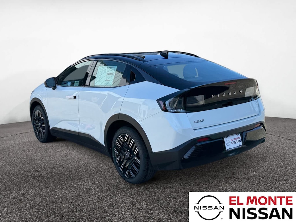 New 2026 Nissan LEAF PLATINUM+ SUV