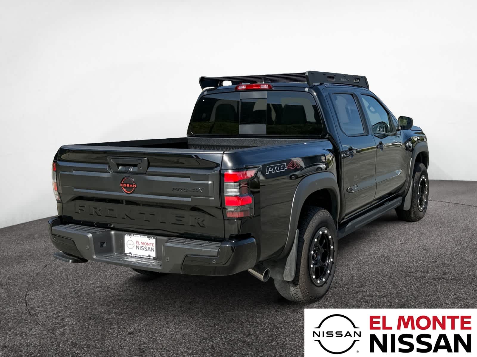2025 Nissan Frontier PRO-4X - Photo 5