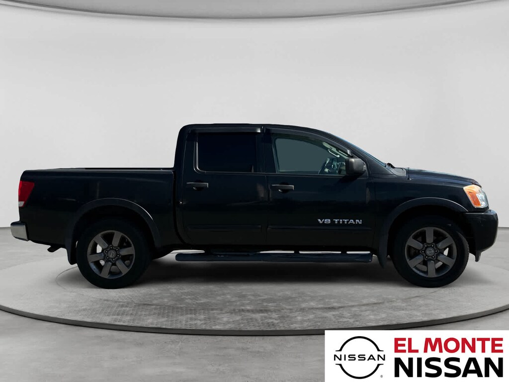 Used 2015 Nissan Titan SV 2WD Crew Cab SWB 2WD Crew Cab SWB