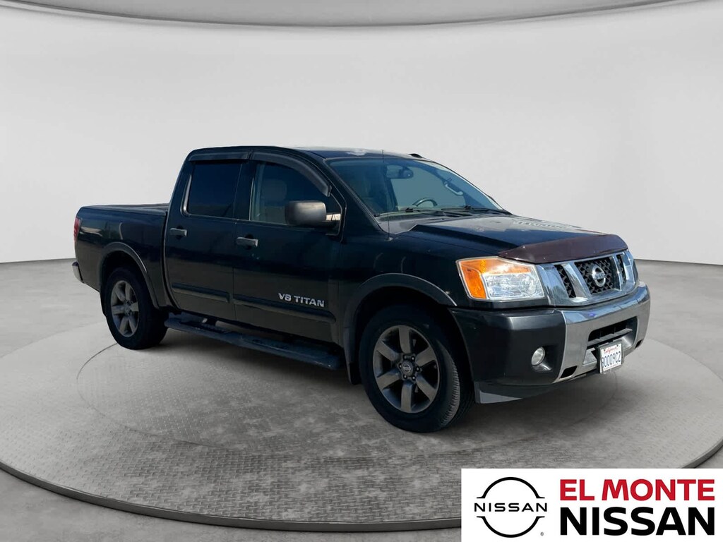Used 2015 Nissan Titan SV 2WD Crew Cab SWB 2WD Crew Cab SWB