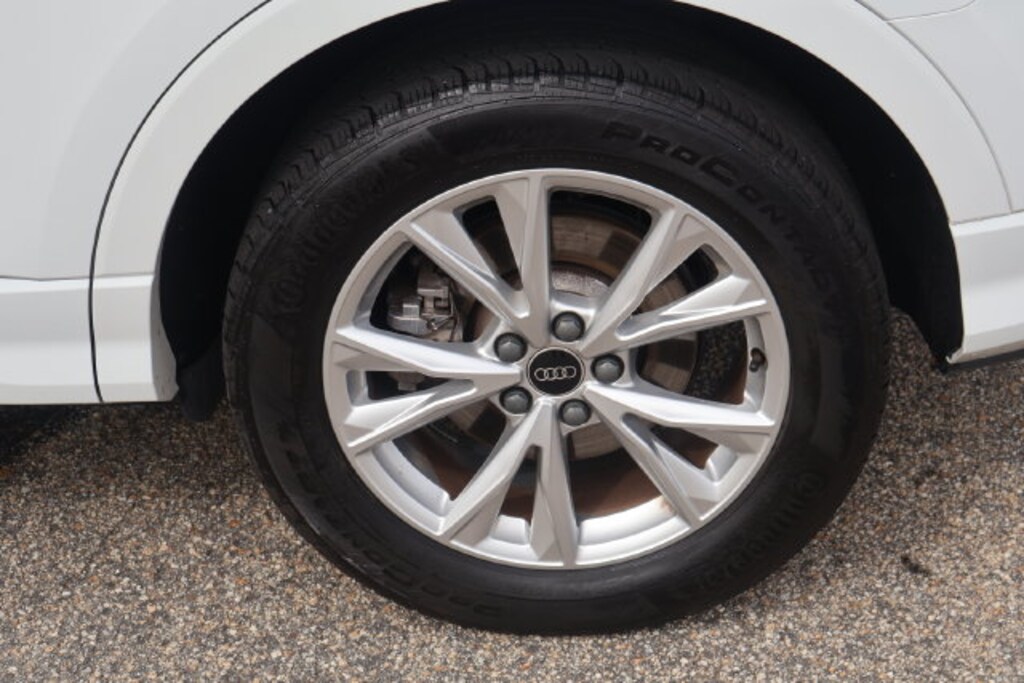 Used 2025 Audi Q3 Premium SUV