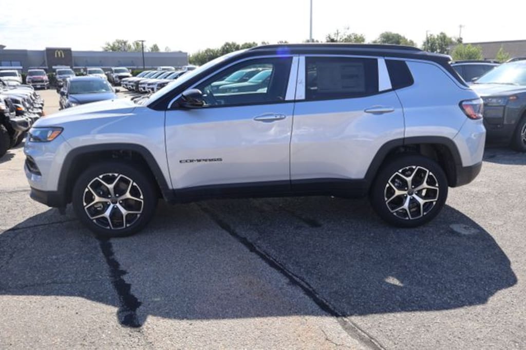 New 2026 Jeep Compass LIMITED 4X4 Sport Utility