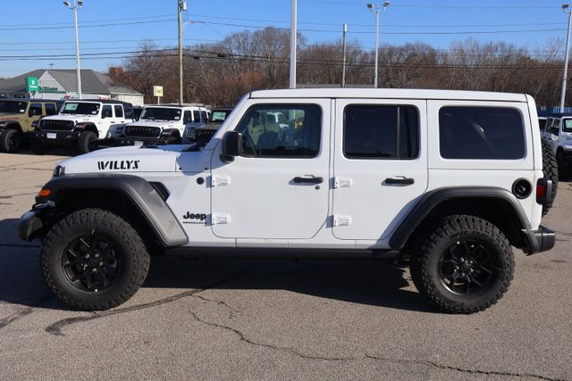 2026 Jeep Wrangler 4-Door Willys - Photo 3