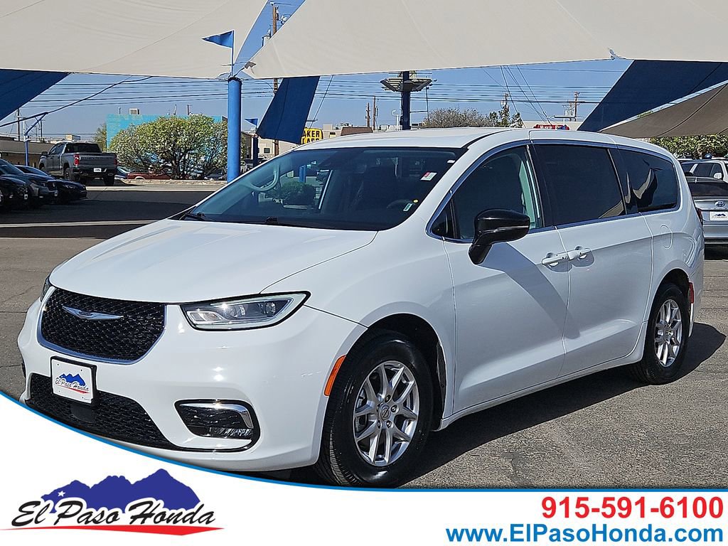 2024 Chrysler Pacifica Touring L