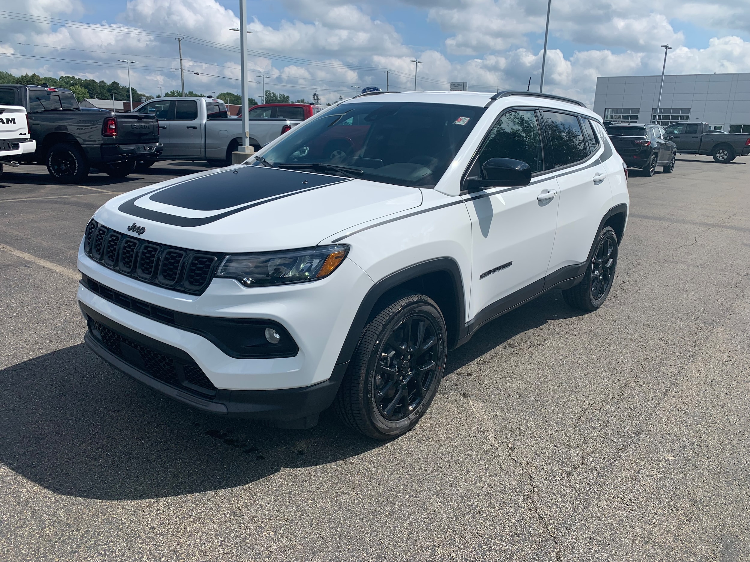 2026 Jeep Compass Latitude Altitude