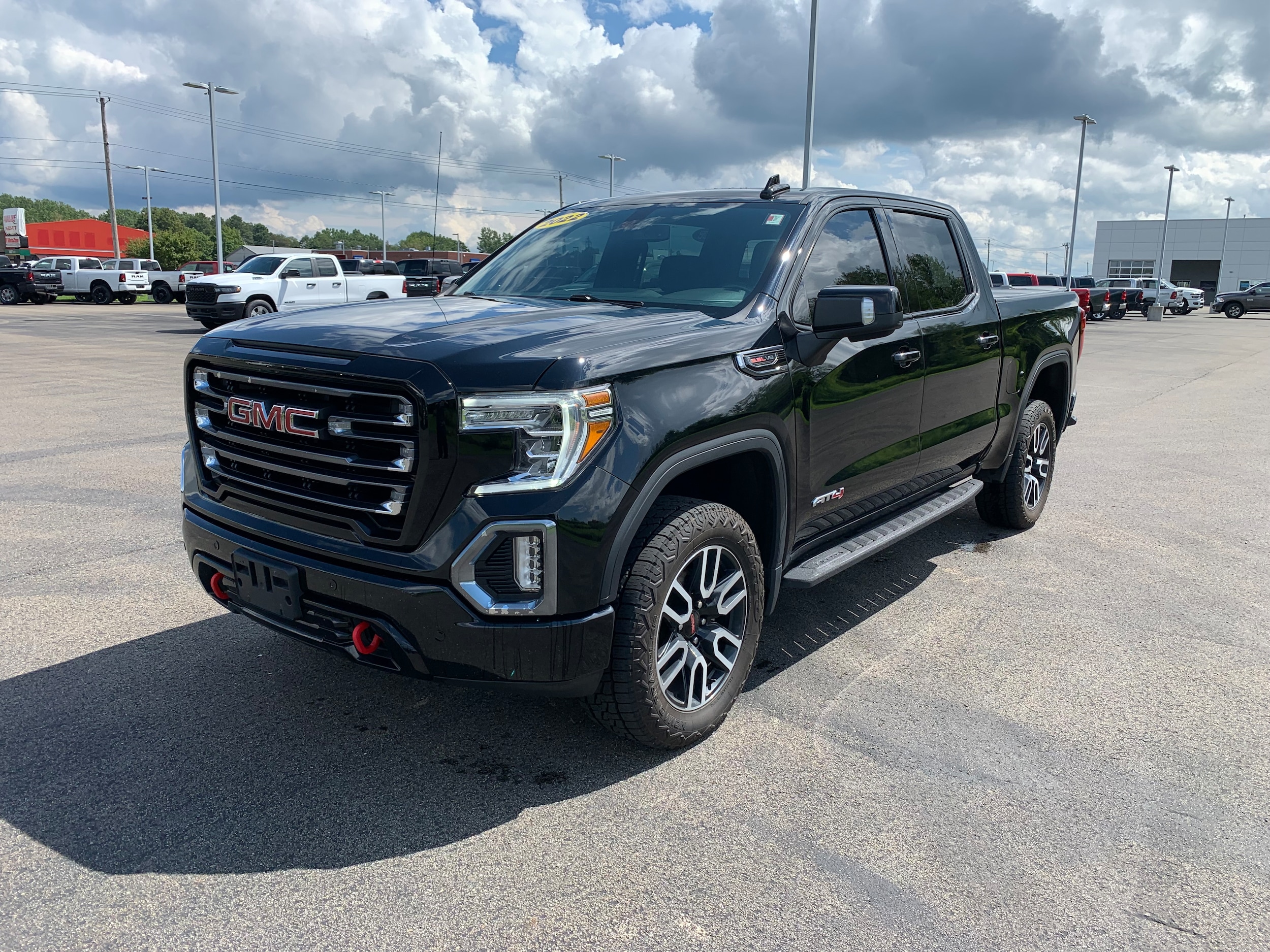2022 GMC Sierra 1500 Limited AT4