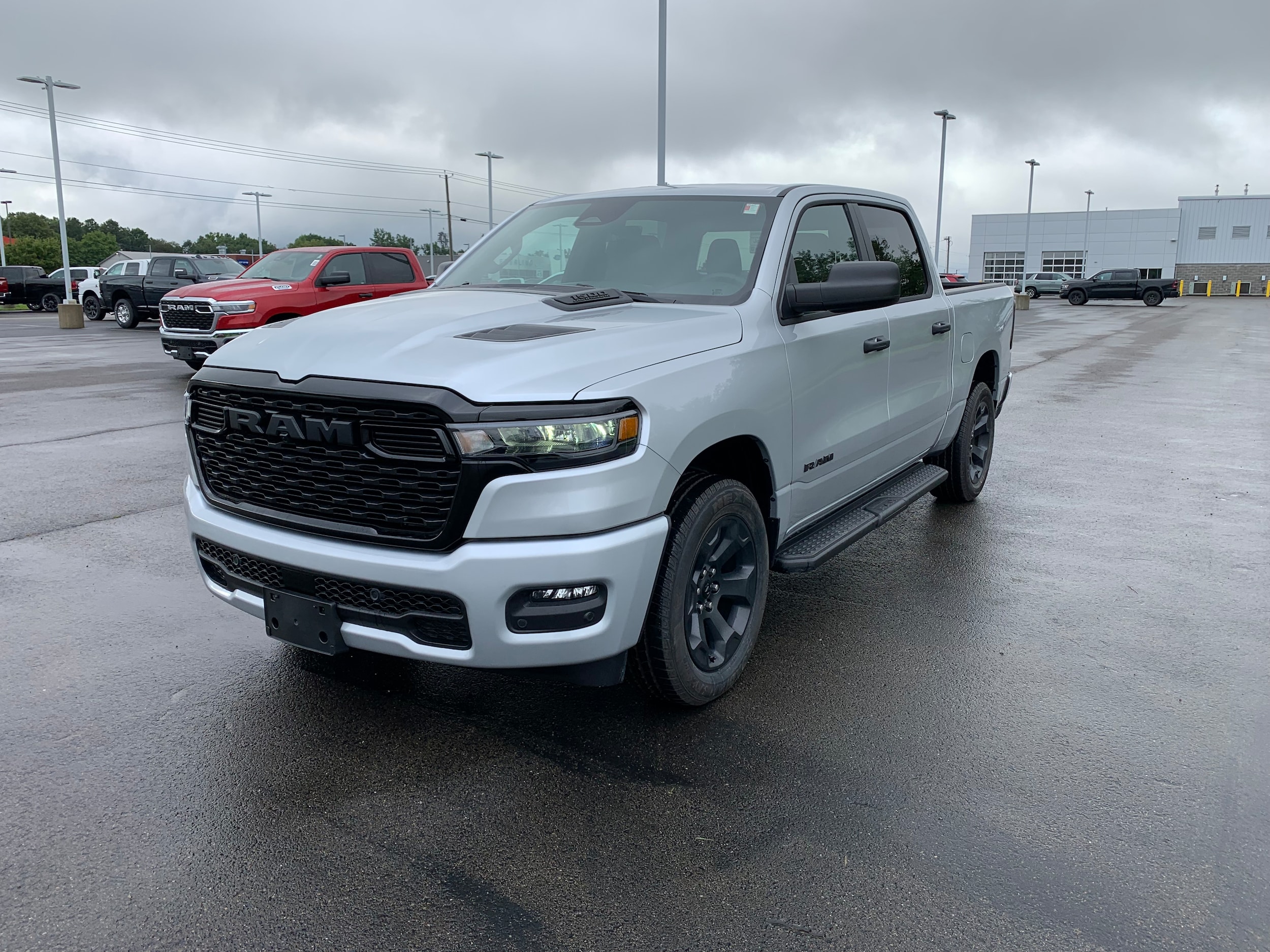 2026 RAM 1500 Pickup Express
