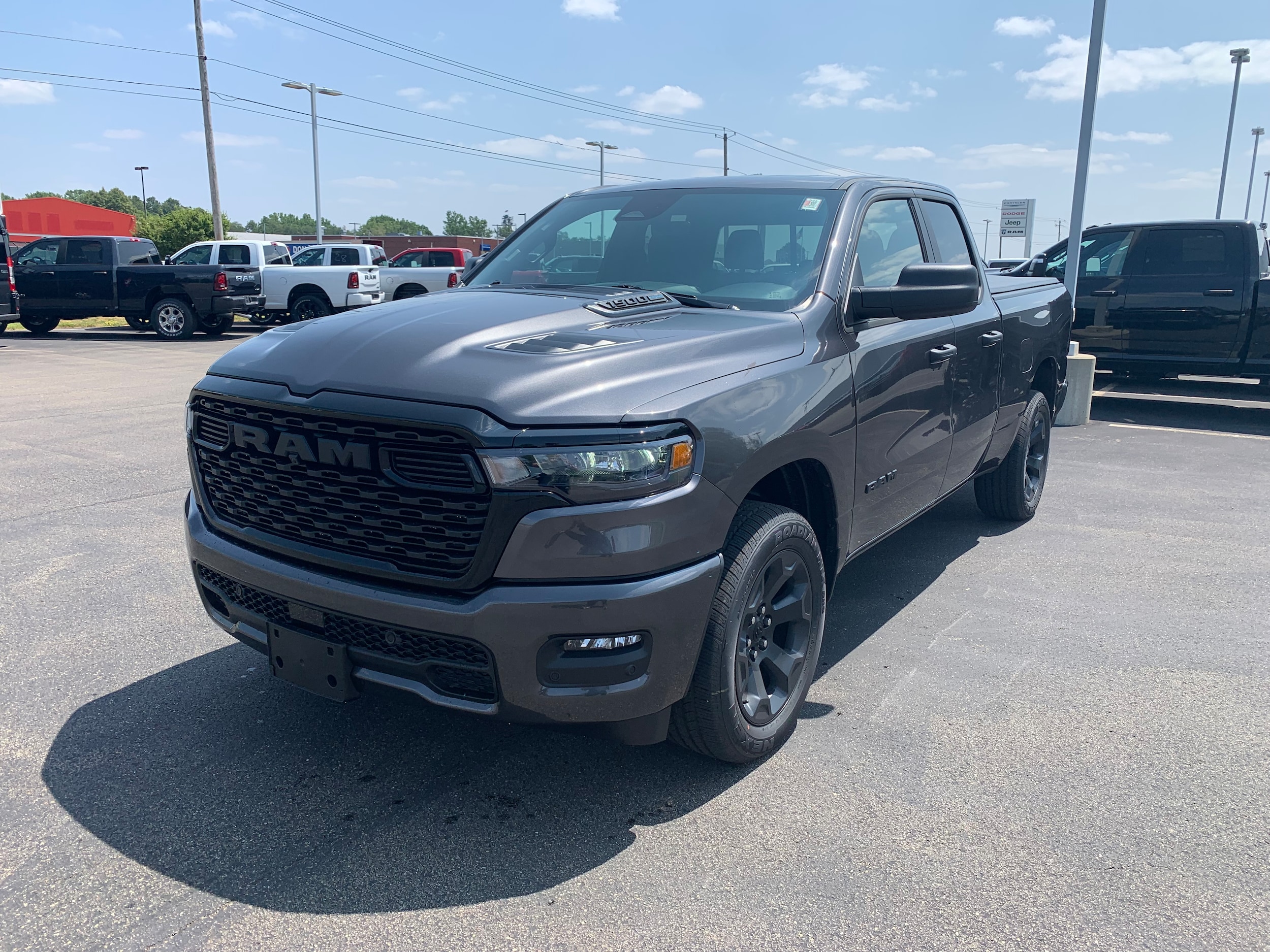 2026 RAM 1500 Pickup Express