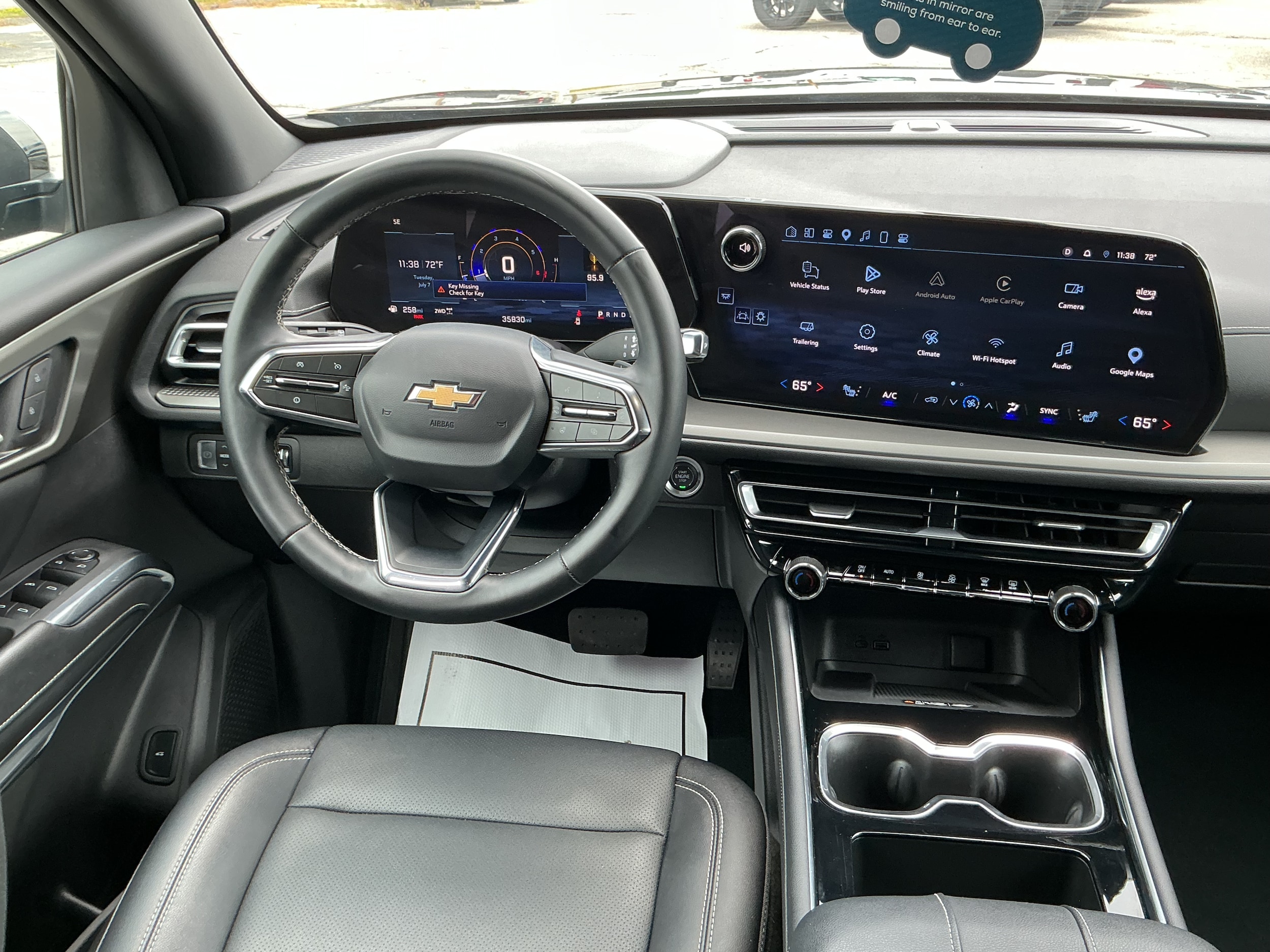 2025 Chevrolet Traverse LT - Photo 6
