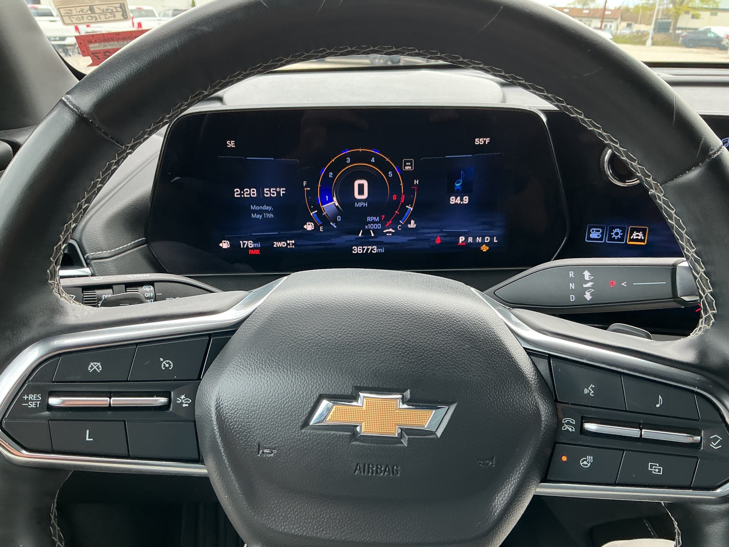 2024 Chevrolet Traverse 2LT - Photo 10