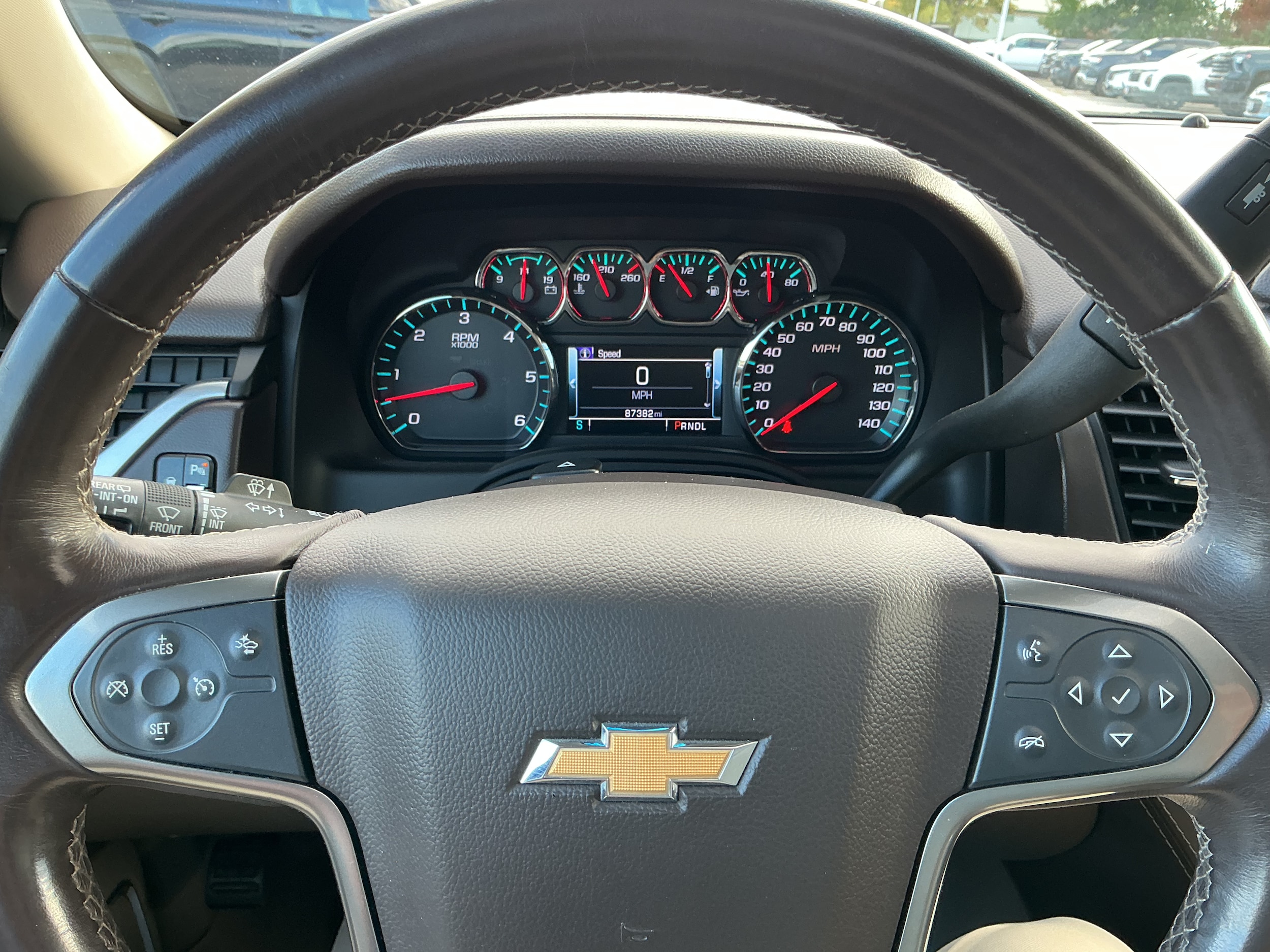 2017 Chevrolet Tahoe LT - Photo 12