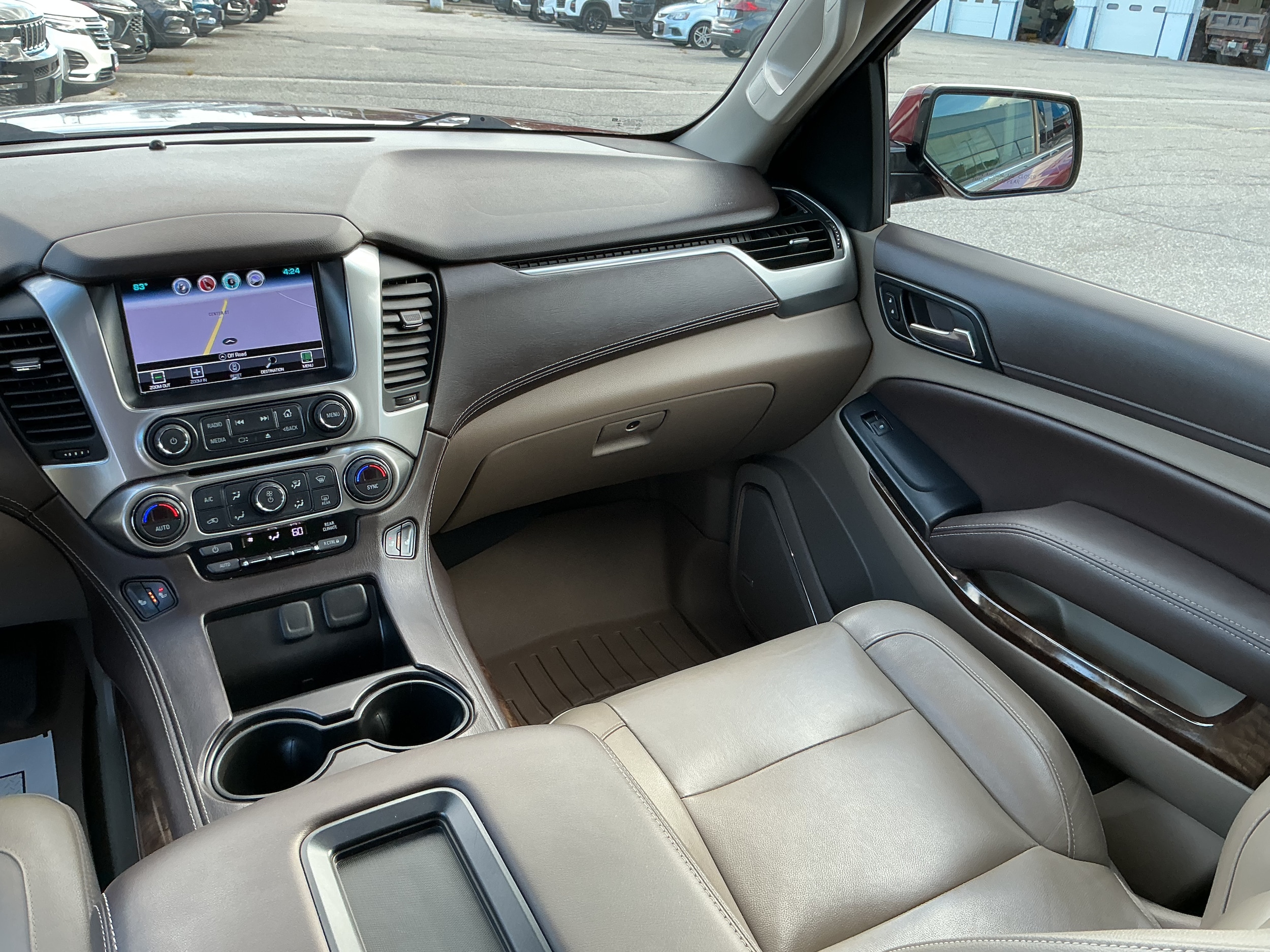 2017 Chevrolet Tahoe LT - Photo 10